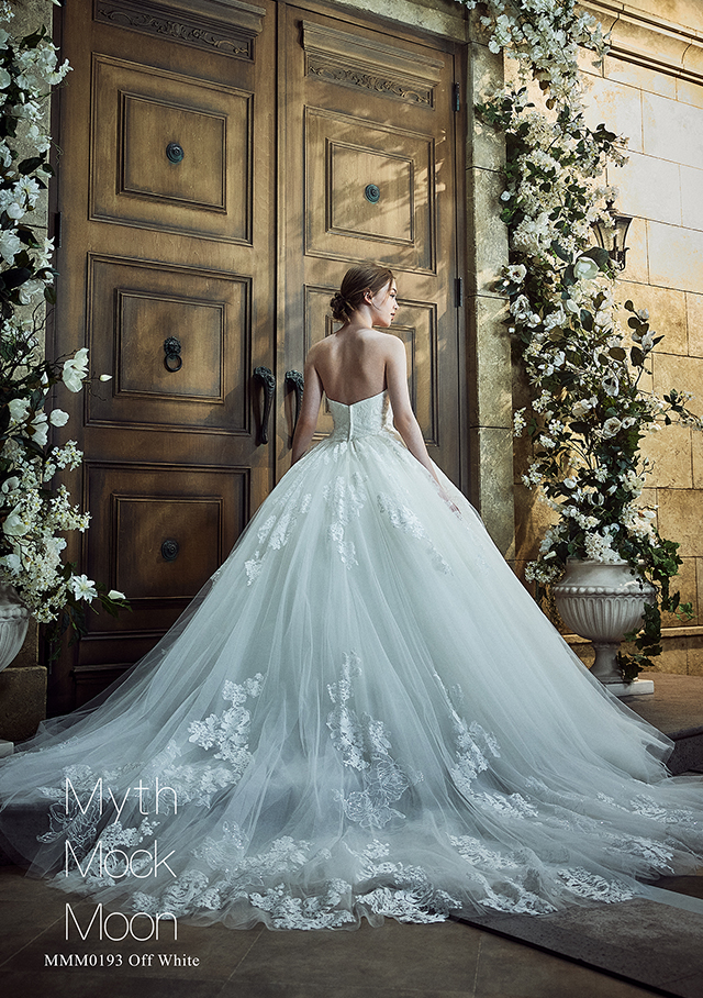 Myth Mock Moon-03